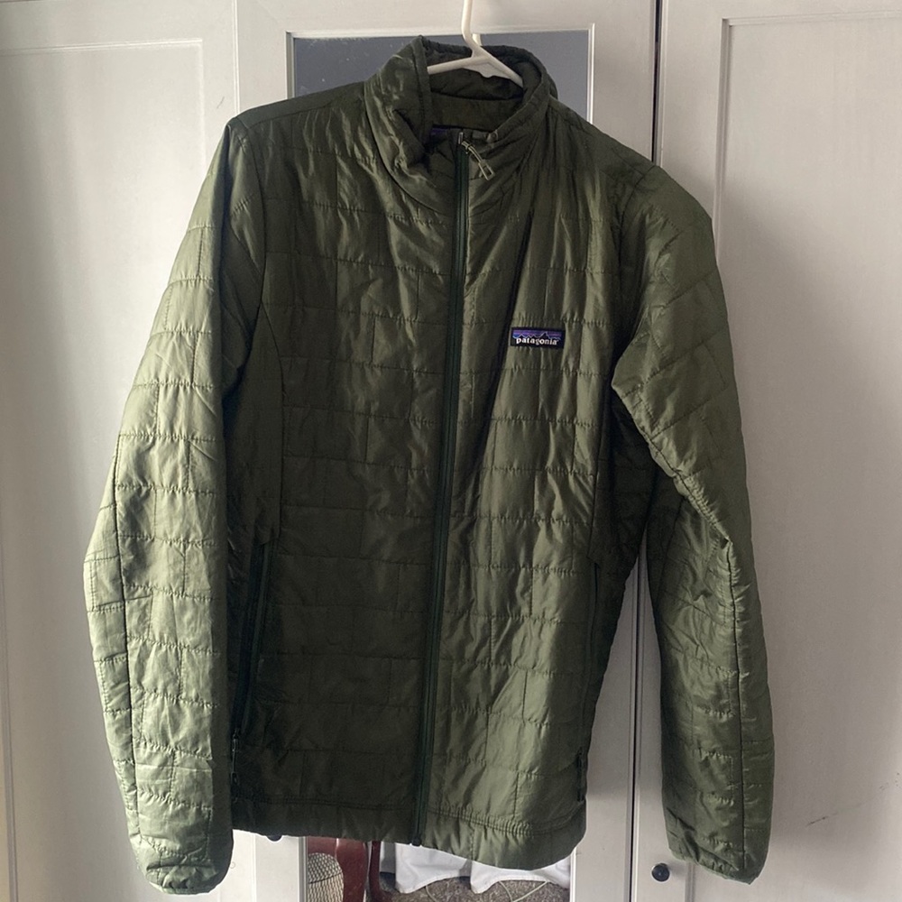 Patagonia nano puff jacket